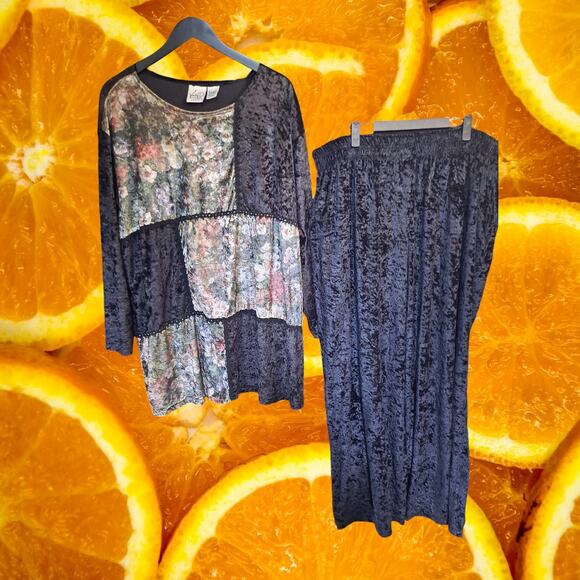 Kathyrn Deene Pants Suit Velour Black with Colorful Patches Size 26/28‎ - Picture 2 of 11